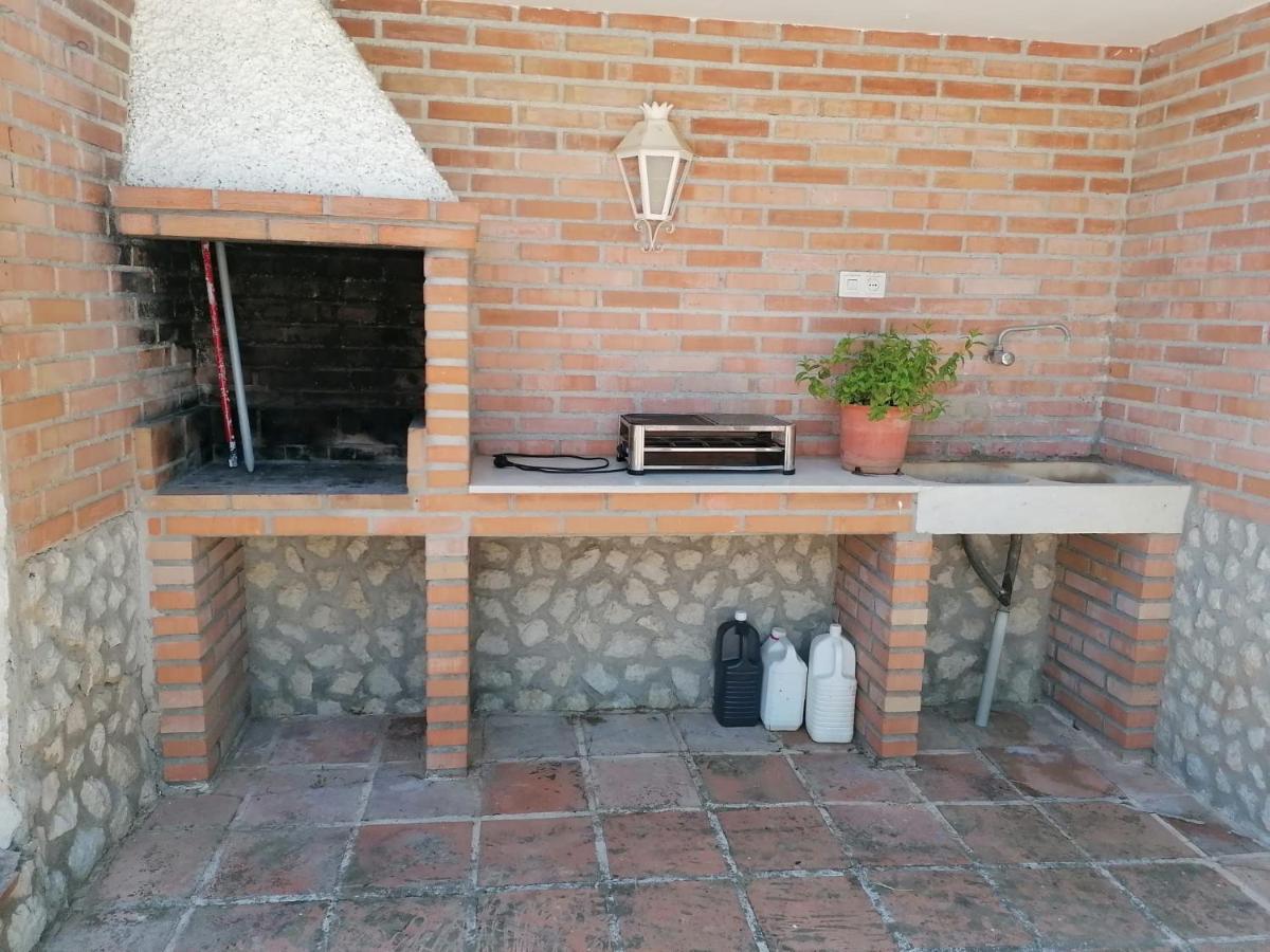 Charming House With Pool & Barbecue Villa Valle de Abdalagis Bagian luar foto